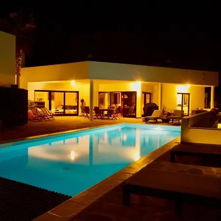 V Villa